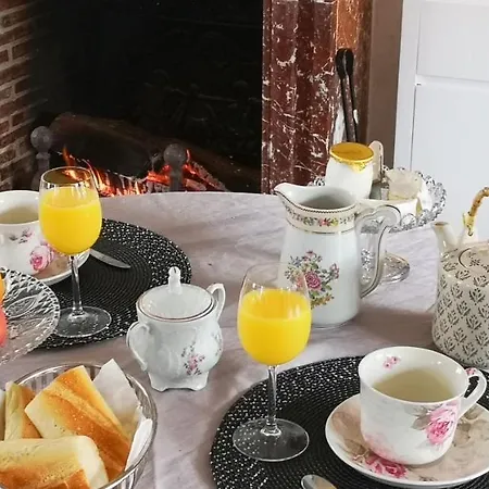 La Cour Du Puits Matcha Guest house Cormeilles (Eure)