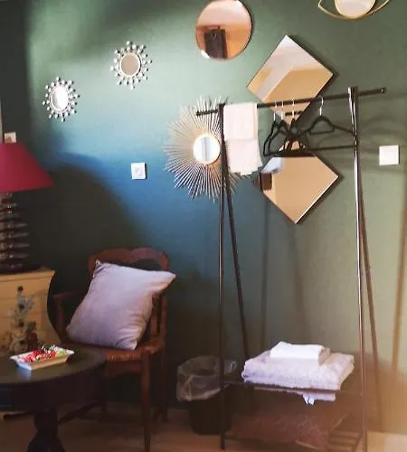 La Cour Du Puits Maxime 3*